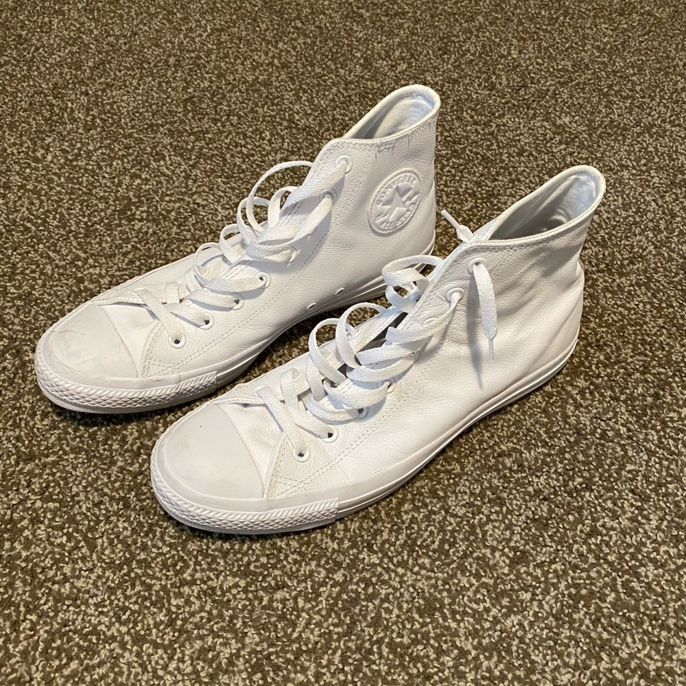 Converse White Leather Great Condition size 12